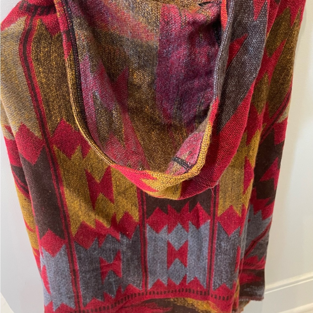 Colorful Geometric Patterned Poncho - Picture 2 of 3